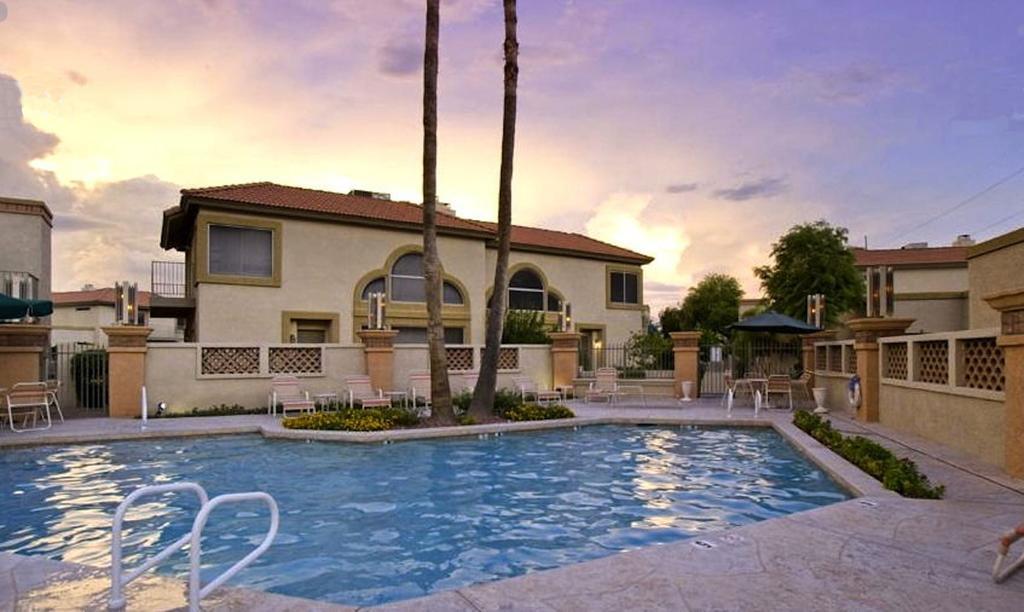 Gated Mountain View Resort Community, Centrally Located, Three Heated Pool-Spa Complexes, Half-Mile To Hiking! Феникс Экстерьер фото